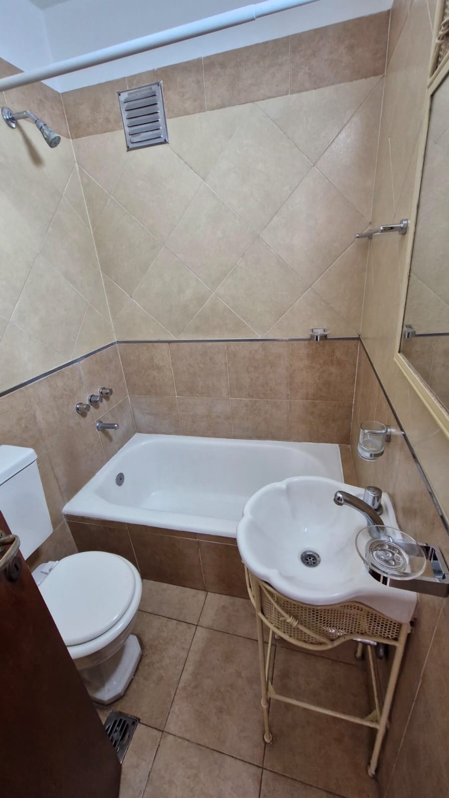 Departamento en alquiler en Tucuman 2261, Miramar — foto 5 de 8